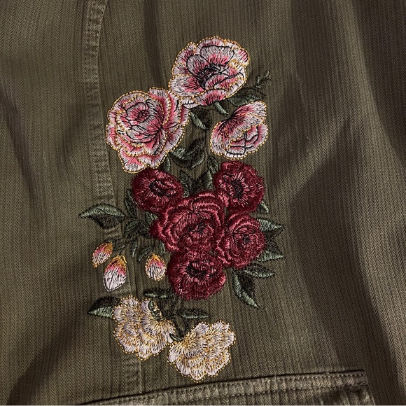 Torrid Jacket Green Button Up Jean Embroidered Roses Womens 1X - Picture 5 of 7